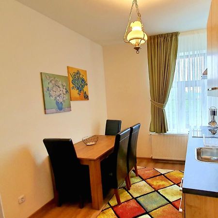 Zur Krone Aparthotel Widdershausen Exterior foto